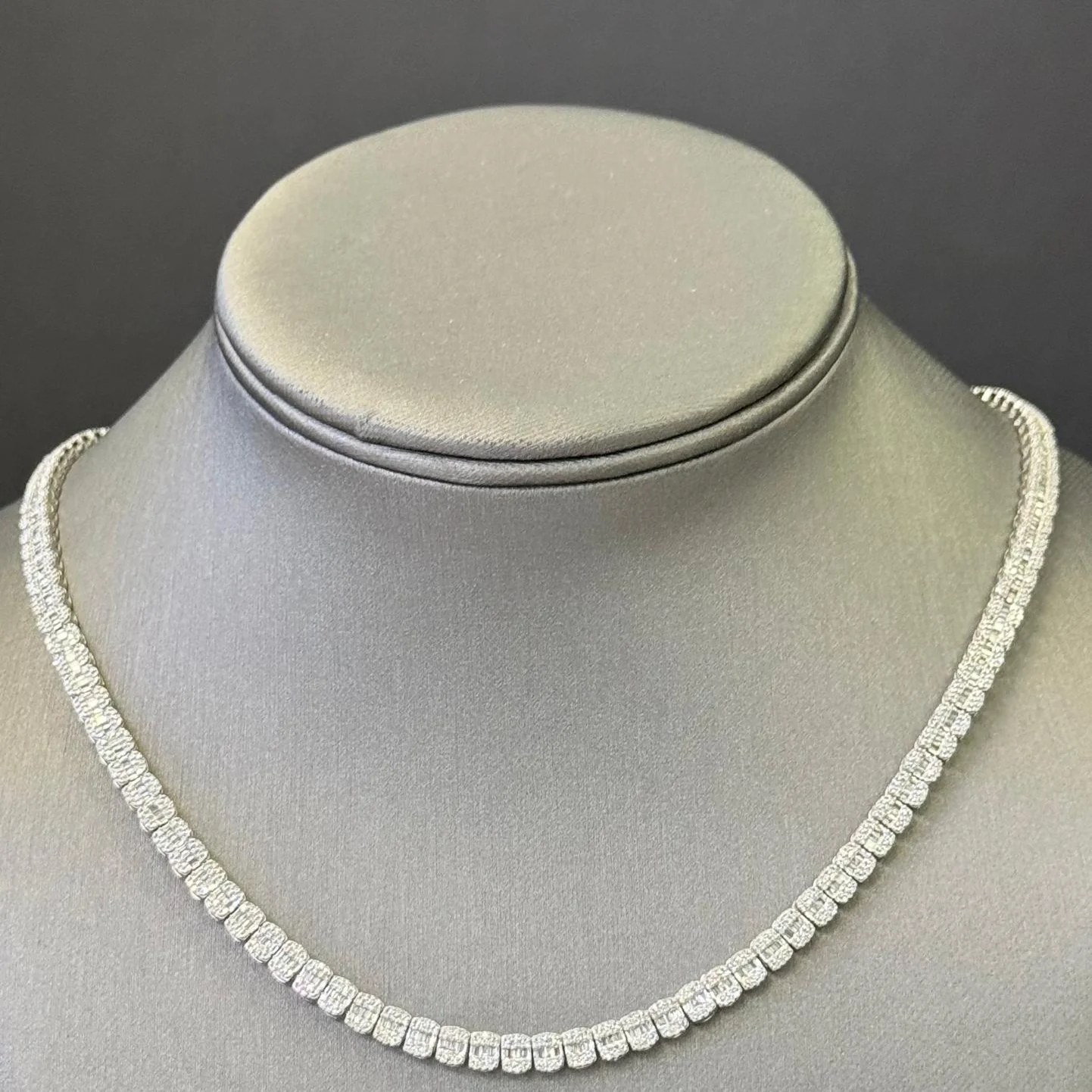 <span style="color:purple">SPECIAL!</span>4.90ct G SI 14K White Gold Round & Baguette Diamond Unisex Tennis Necklace 18" Long - Image 2