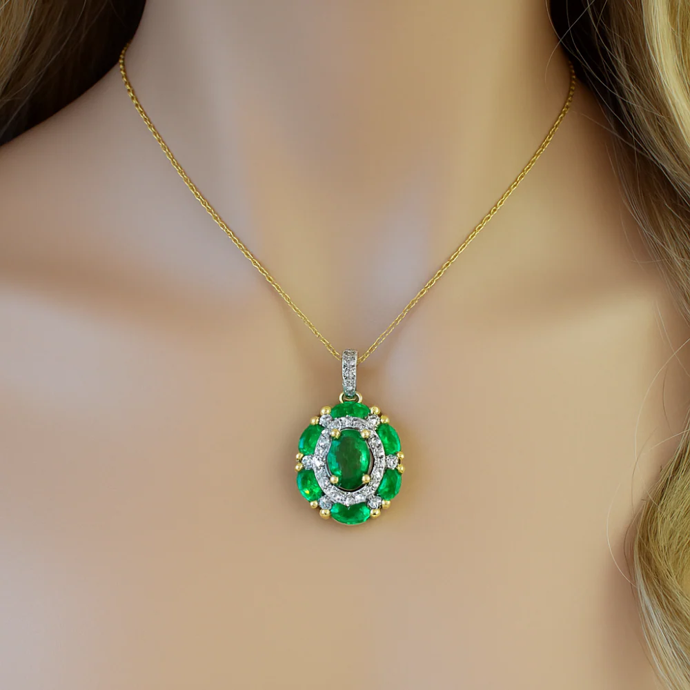 <span style="color:purple">SPECIAL!</span>.89ct G SI 14K Yellow Gold Diamond & Emerald Gemstone Pendant Necklace 18" Chain - Image 3